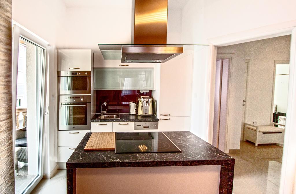 Apartment Vukadin Pula Zewnętrze zdjęcie